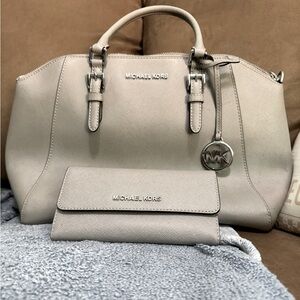 Michael Kors bag and wallet